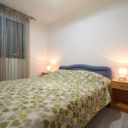 Angie Appartement Njivice