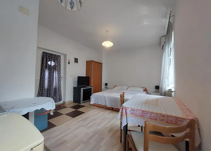 Apartman Angie Njivice